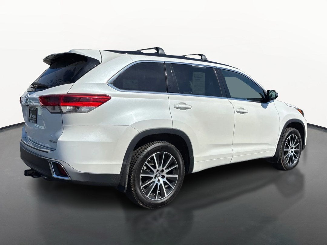 2017 Toyota Highlander SE V6 AWD