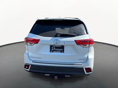 2017 Toyota Highlander SE V6 AWD