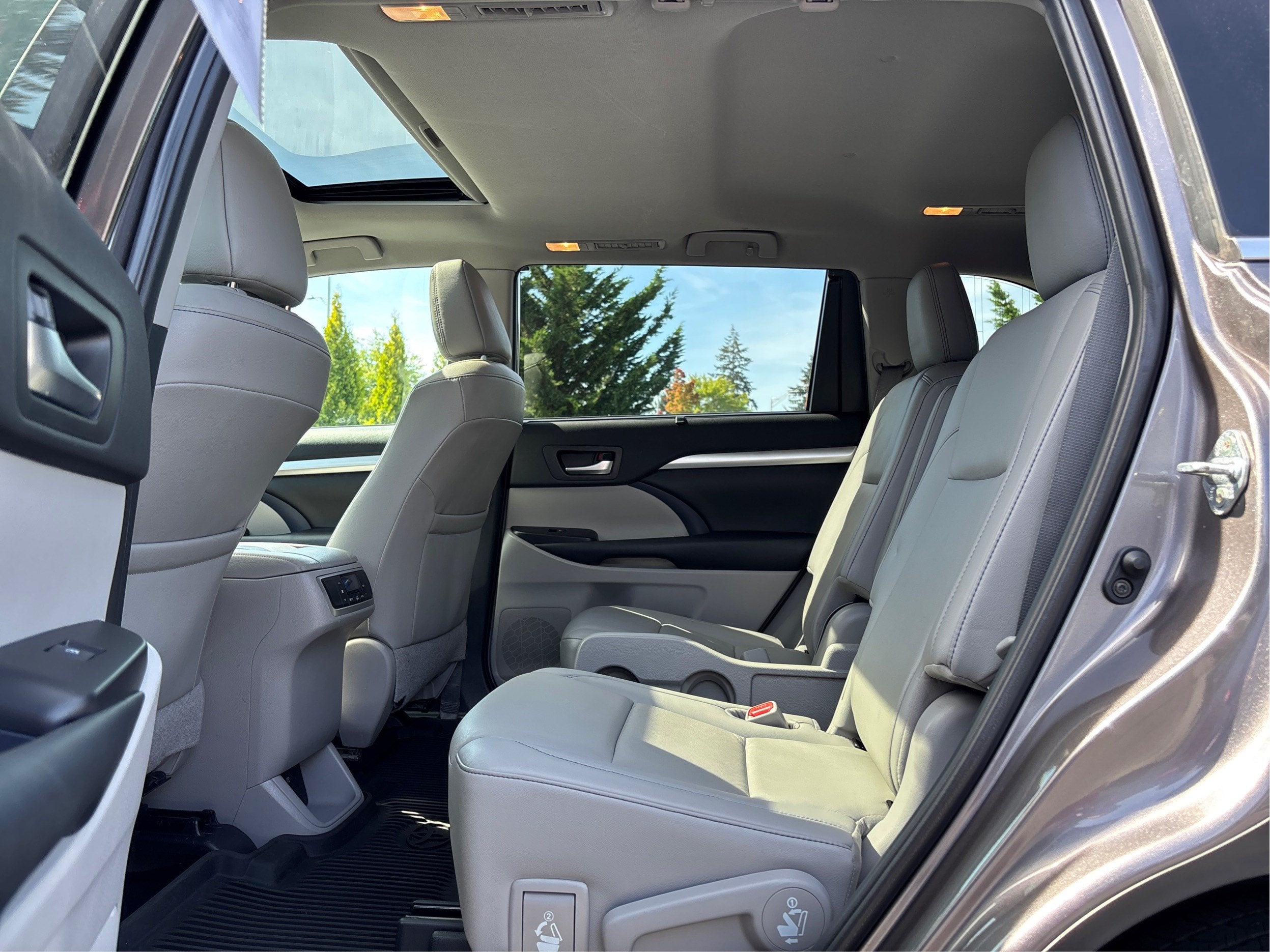 2019 Toyota Highlander XLE V6 AWD