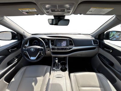 2019 Toyota Highlander XLE V6 AWD