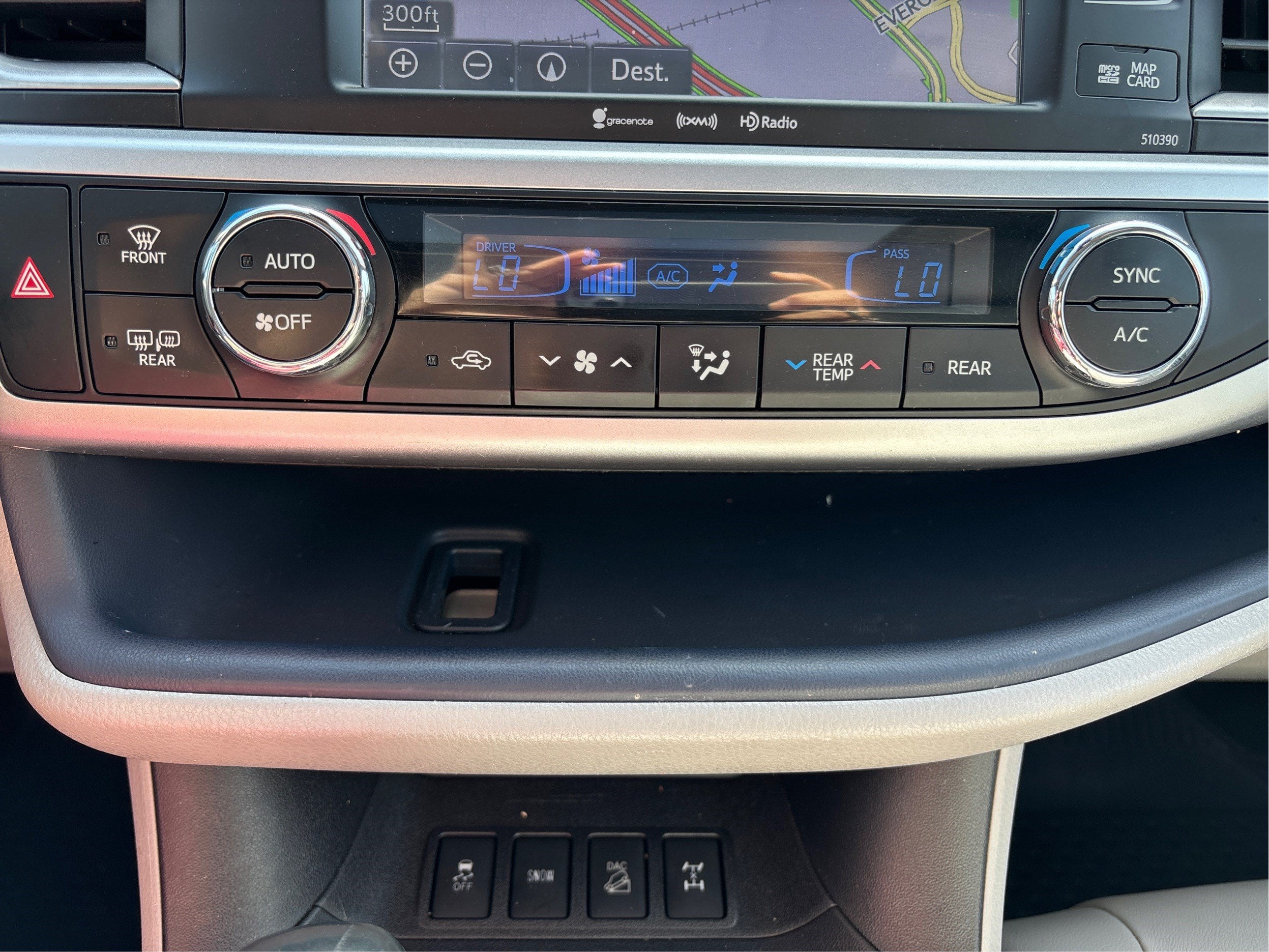 2019 Toyota Highlander XLE V6 AWD