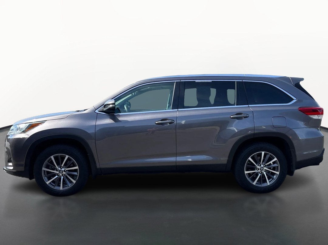 2019 Toyota Highlander XLE V6 AWD