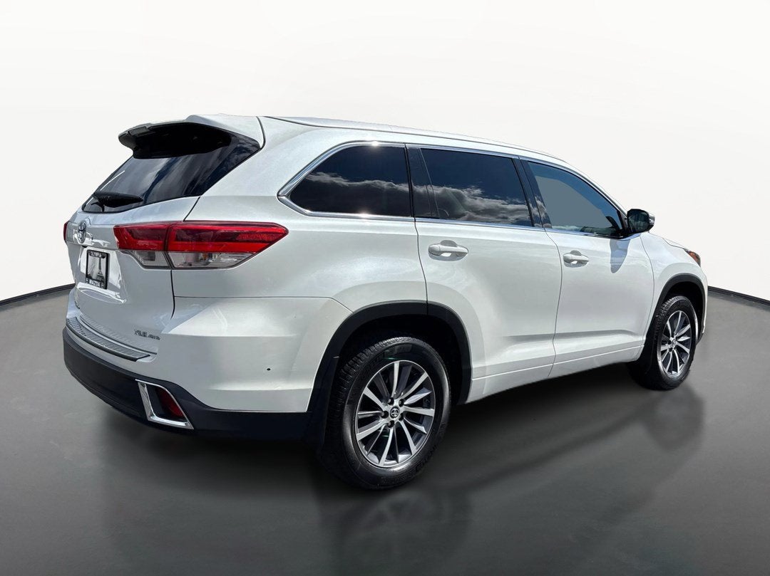 2017 Toyota Highlander XLE V6 AWD