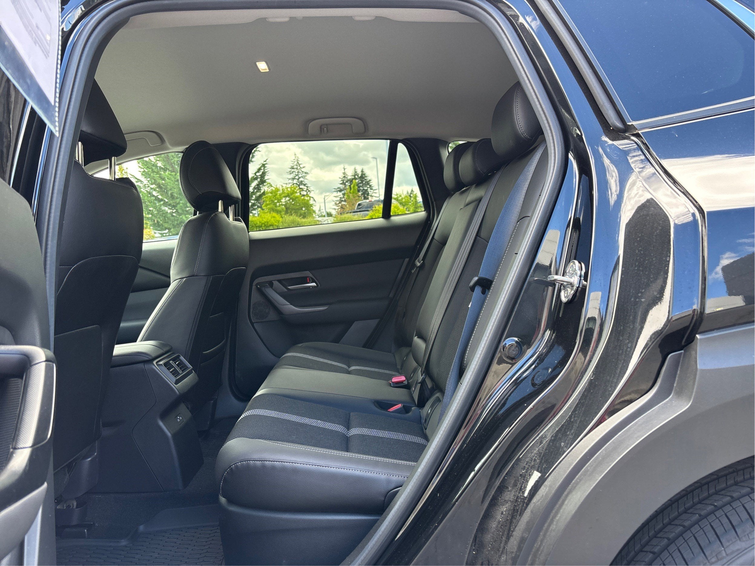 2025 Mazda Mazda CX-50 Hybrid Preferred AWD