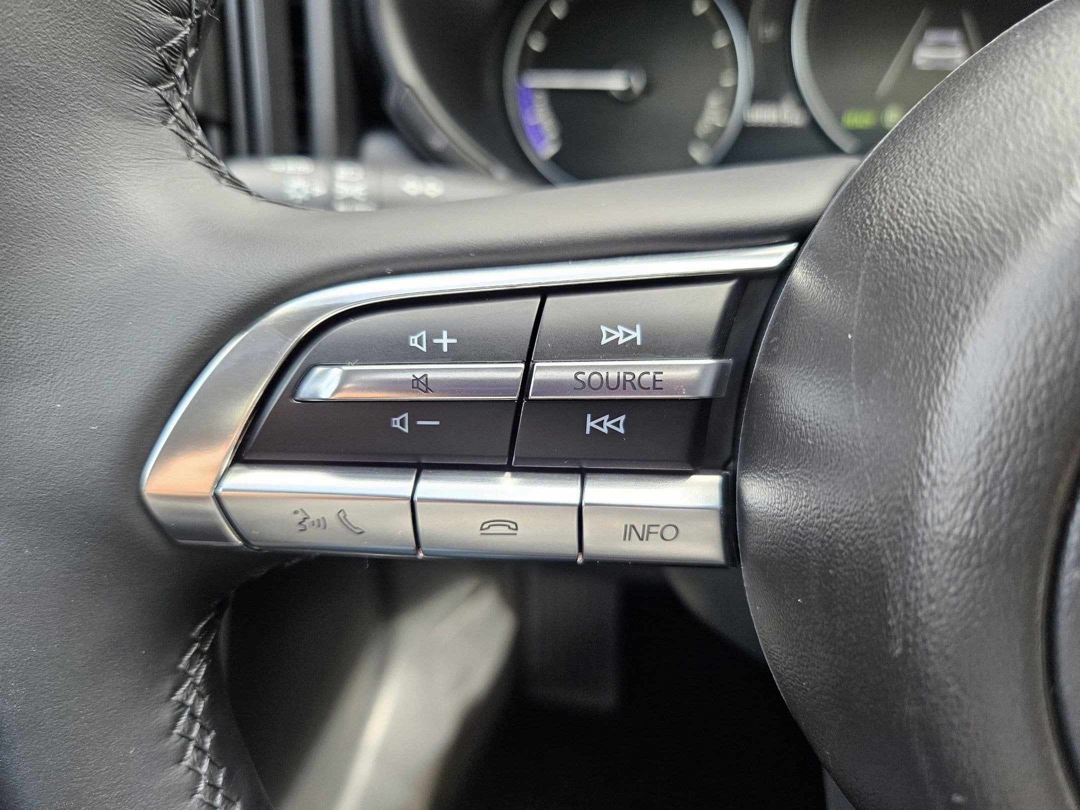 2025 Mazda Mazda CX-50 Hybrid Premium AWD