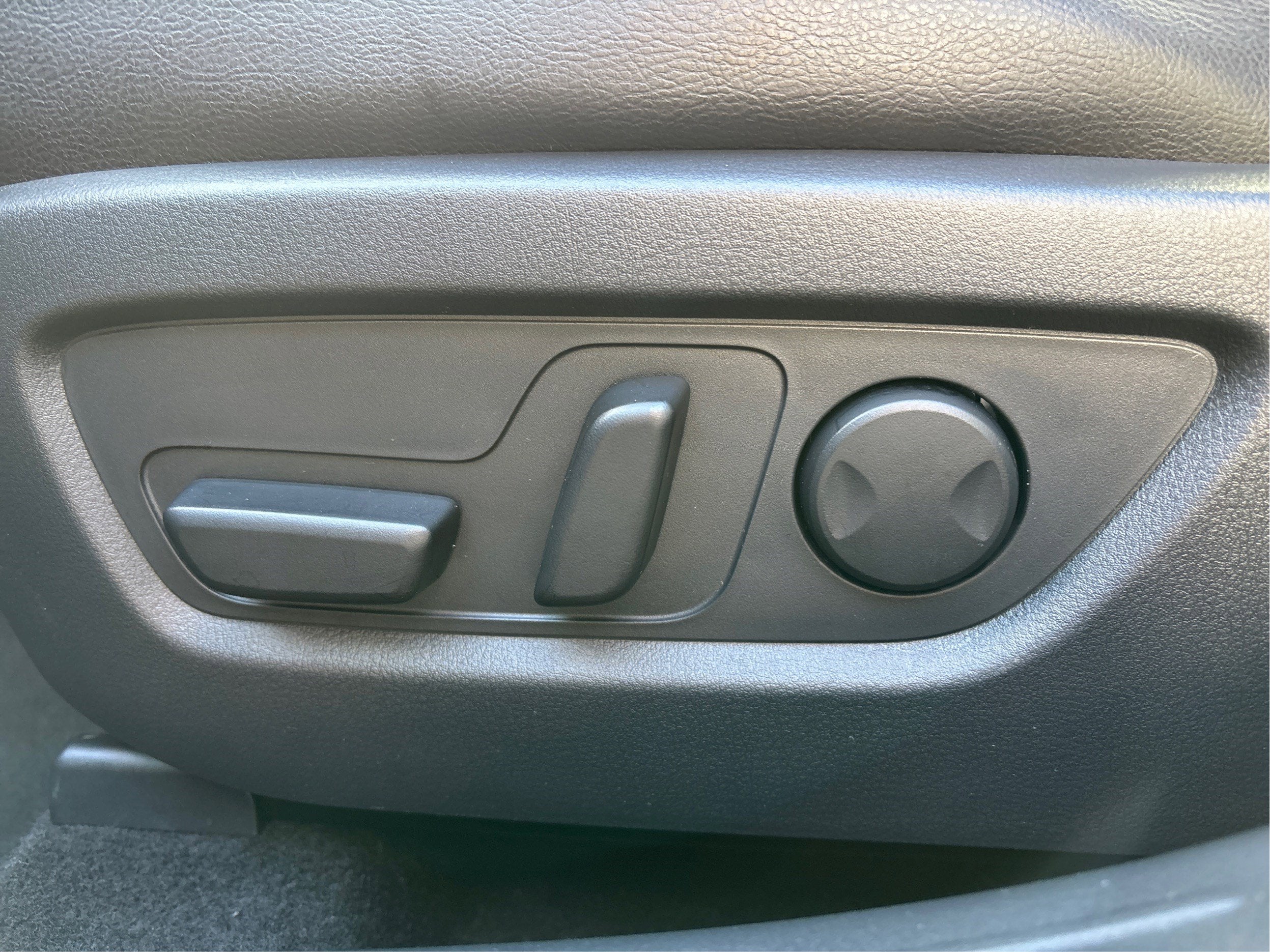 2025 Mazda Mazda CX-50 Hybrid Premium AWD