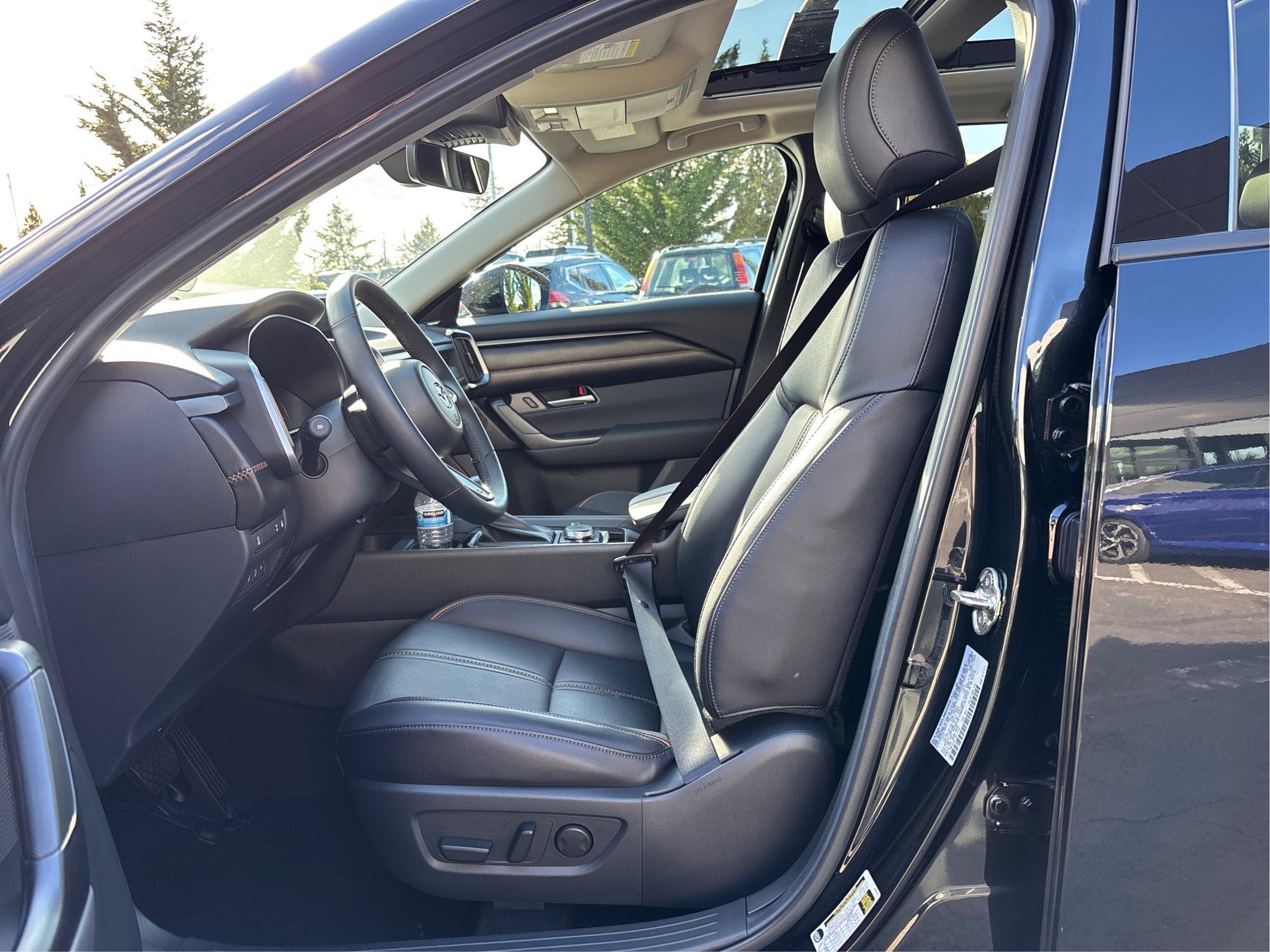 2025 Mazda Mazda CX-50 Hybrid Premium AWD