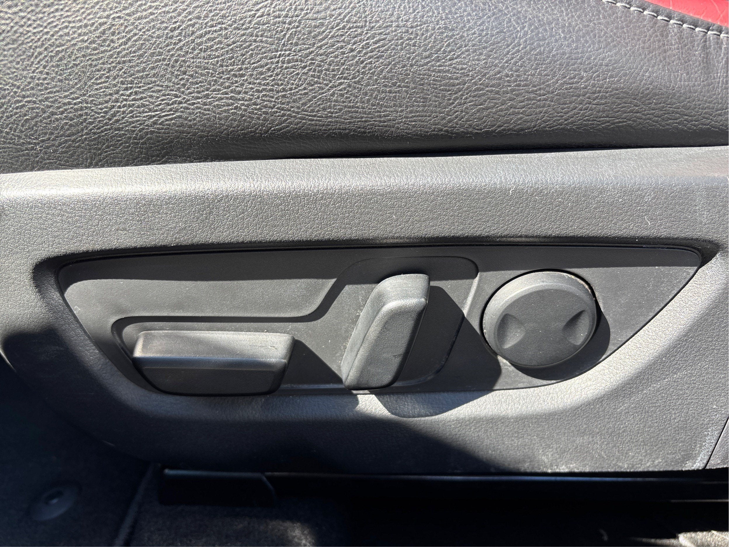 2025 Mazda Mazda CX-50 Hybrid Premium AWD