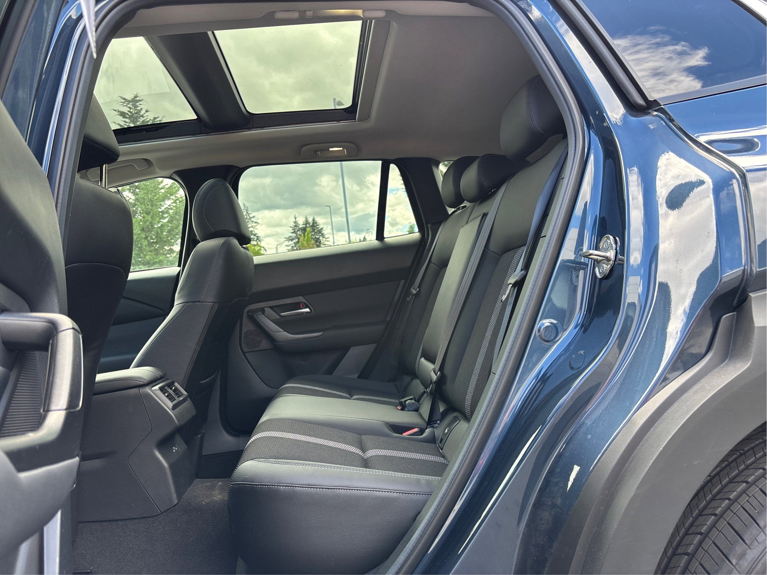 2025 Mazda Mazda CX-50 Premium AWD