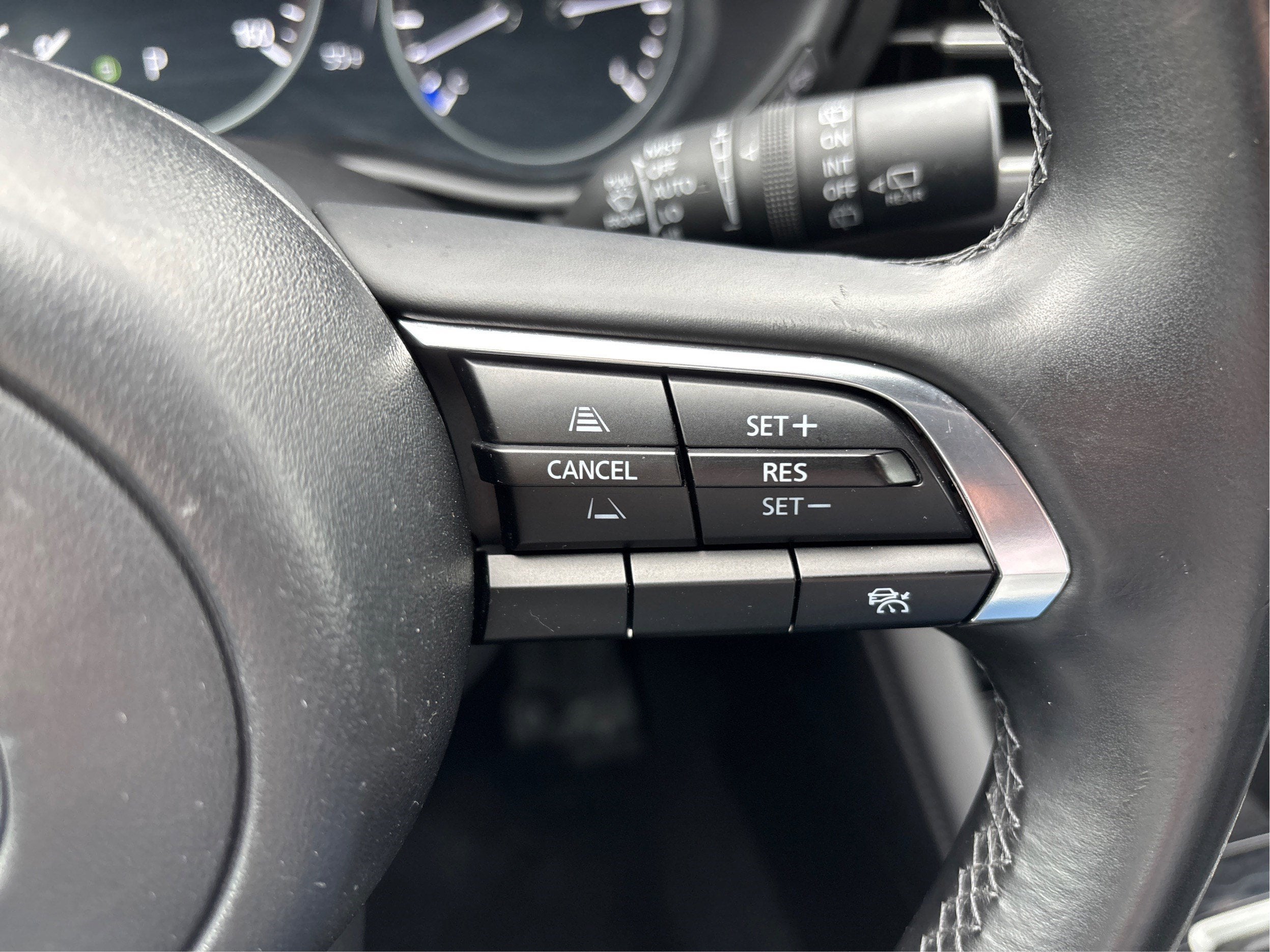 2025 Mazda Mazda3 Select Sport