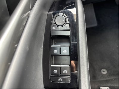 2026 Mazda Mazda3 Hatchback Preferred Auto FWD