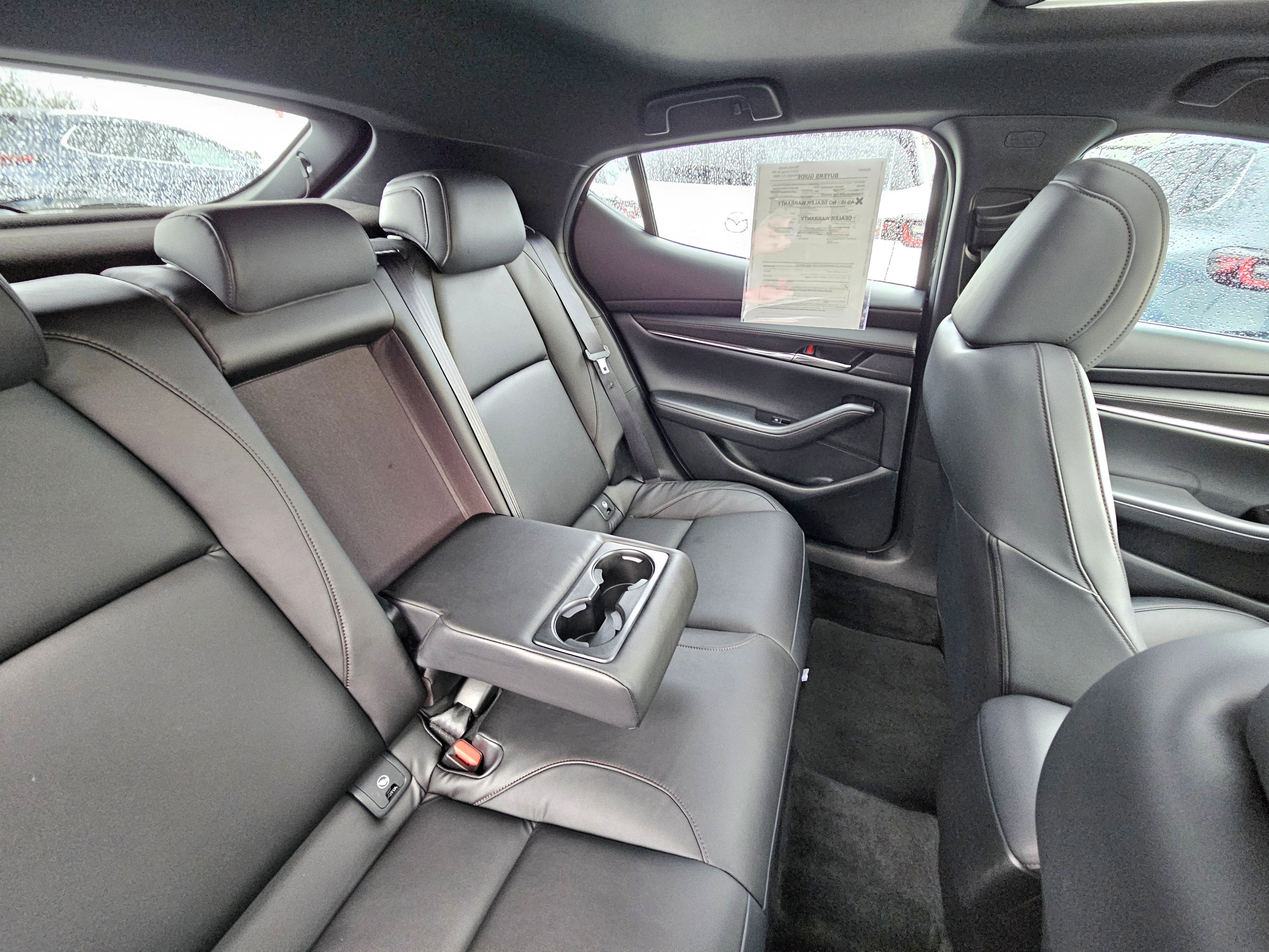 2024 Mazda Mazda3 2.5 S Preferred Auto FWD