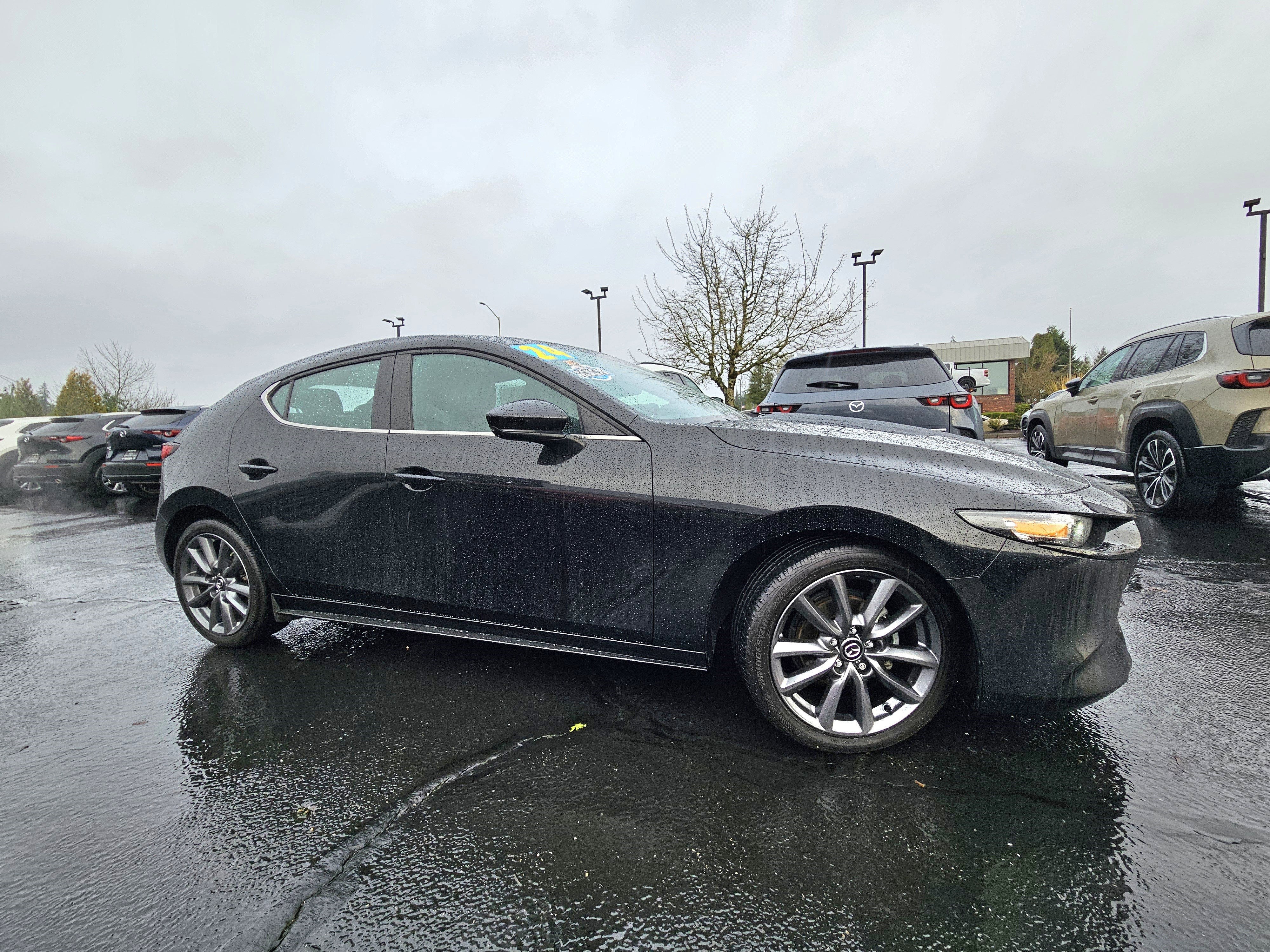 2024 Mazda Mazda3 2.5 S Preferred Auto FWD