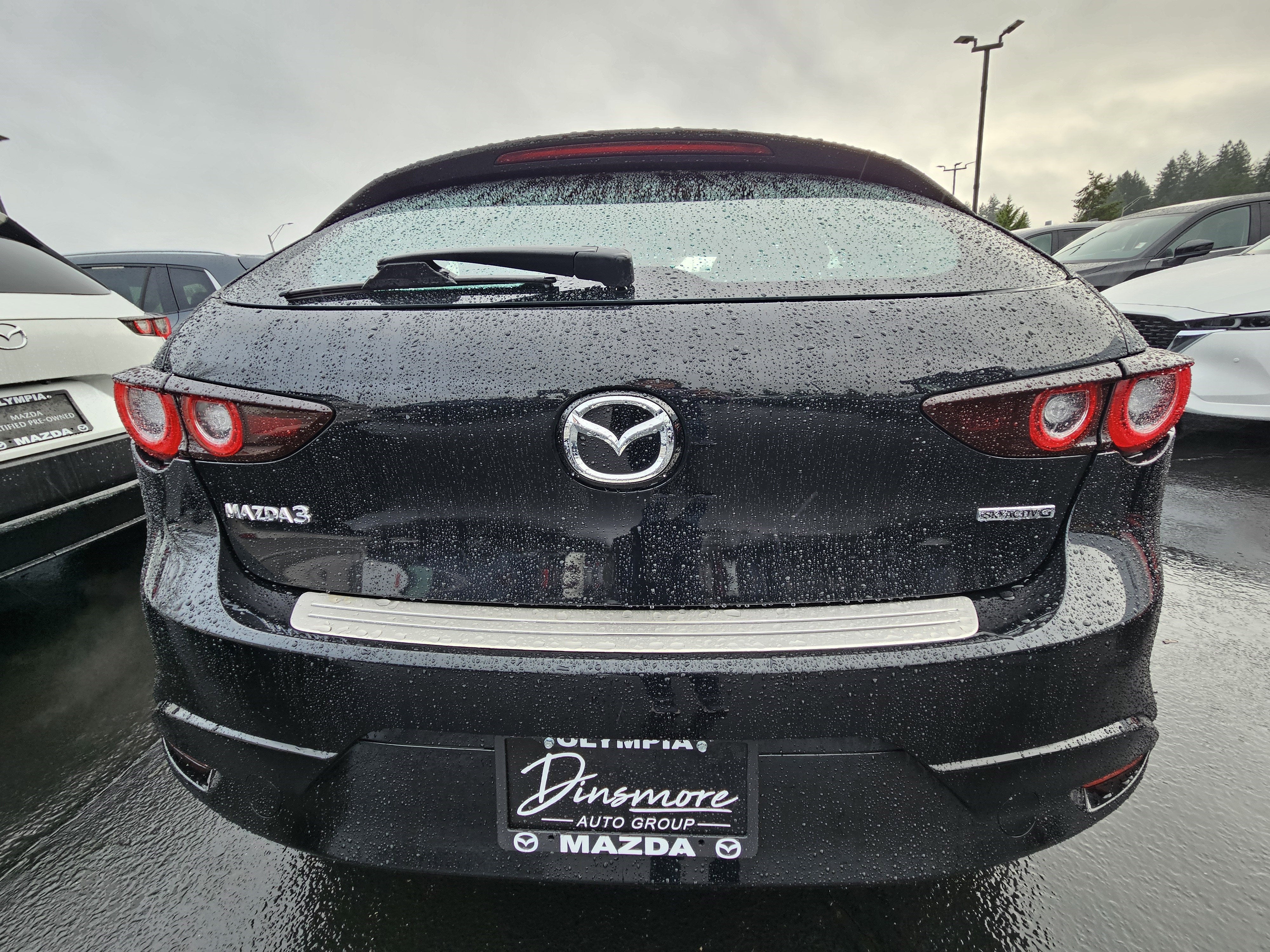 2024 Mazda Mazda3 2.5 S Preferred Auto FWD
