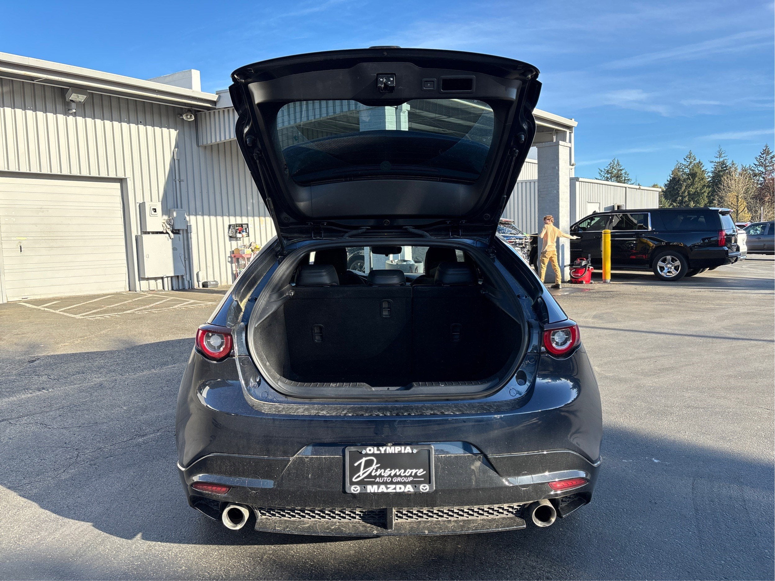 2023 Mazda Mazda3 Preferred Auto