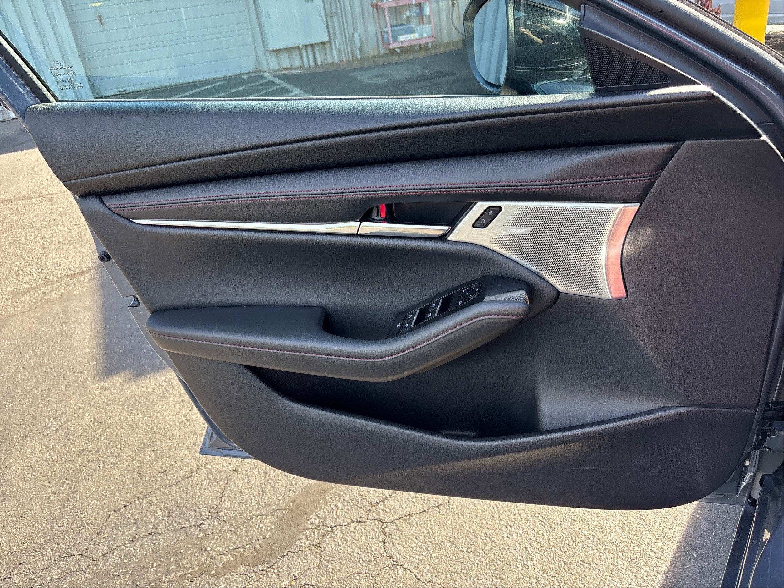 2023 Mazda Mazda3 Hatchback Carbon Edition AWD