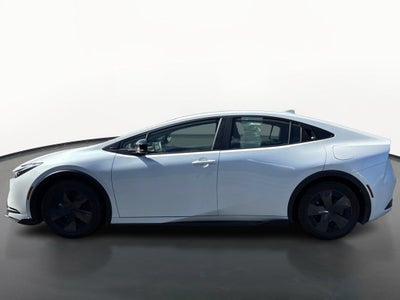 2025 Toyota Prius Plug-In Hybrid SE