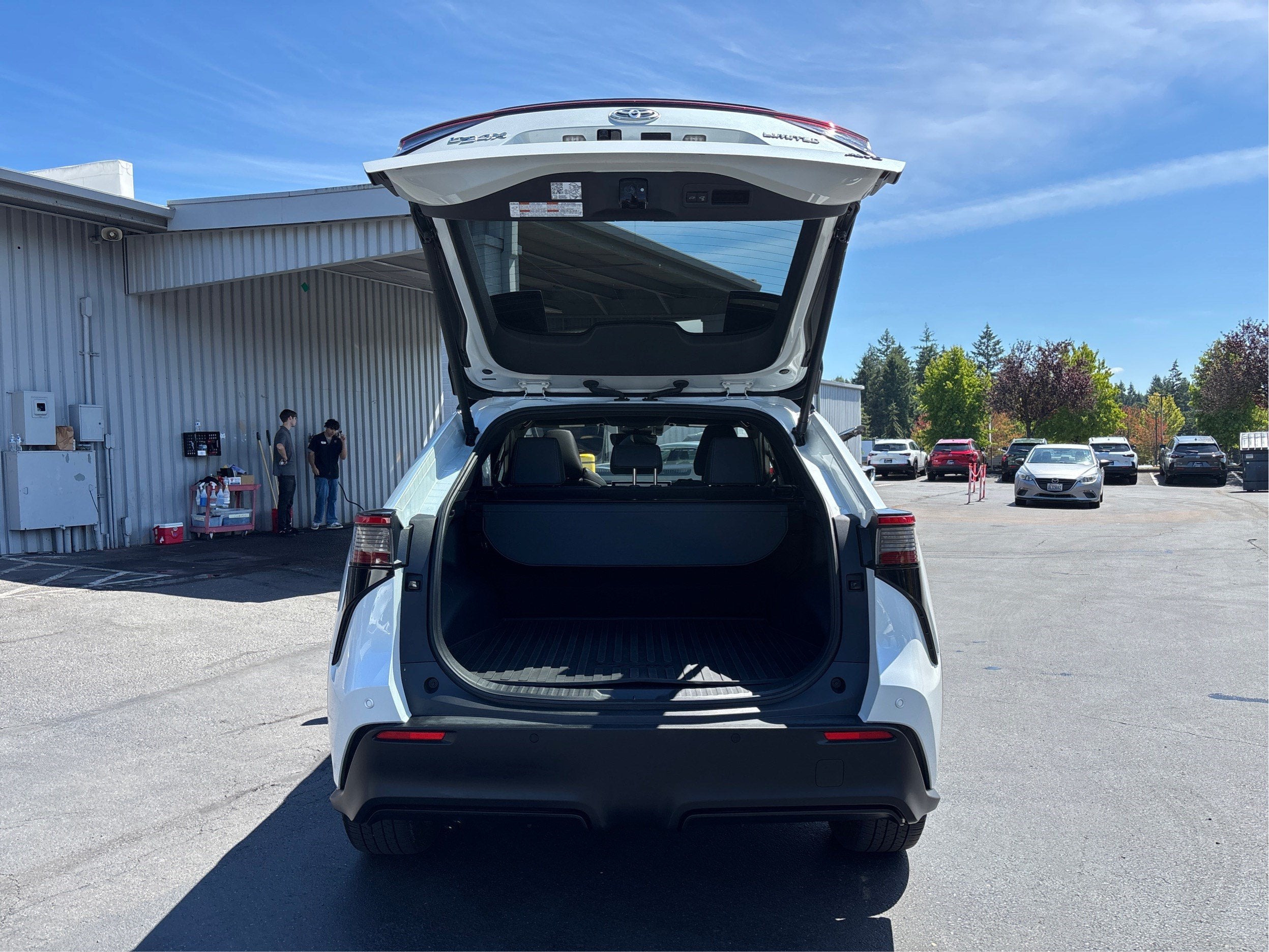 2023 Toyota bZ4X Limited AWD