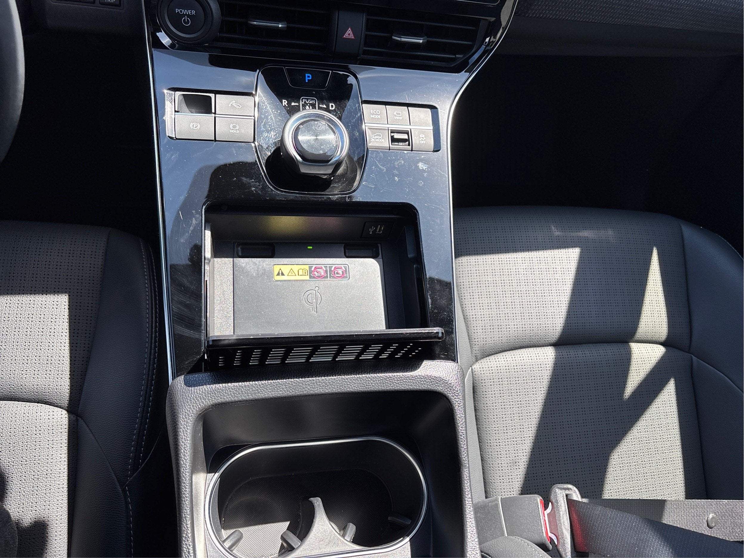 2023 Toyota bZ4X Limited AWD