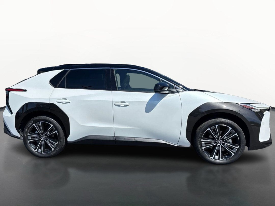2023 Toyota bZ4X Limited AWD