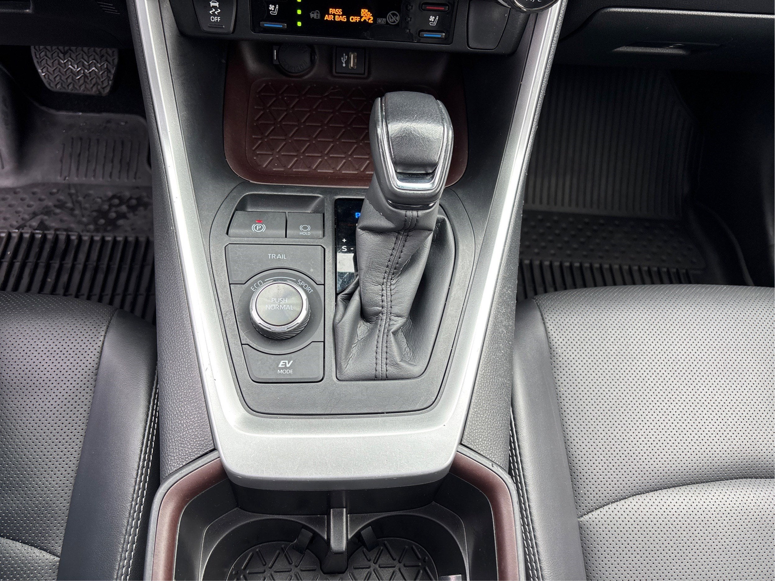 2024 Toyota RAV4 Hybrid Limited AWD