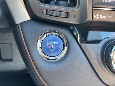 2017 Toyota RAV4 Hybrid SE AWD