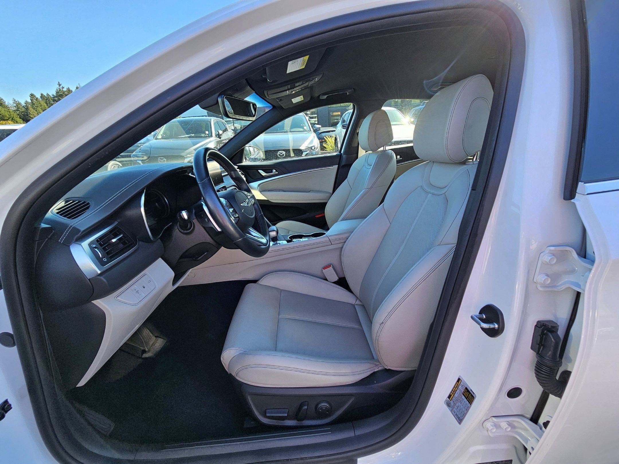 2023 Genesis G70 2.0T AWD