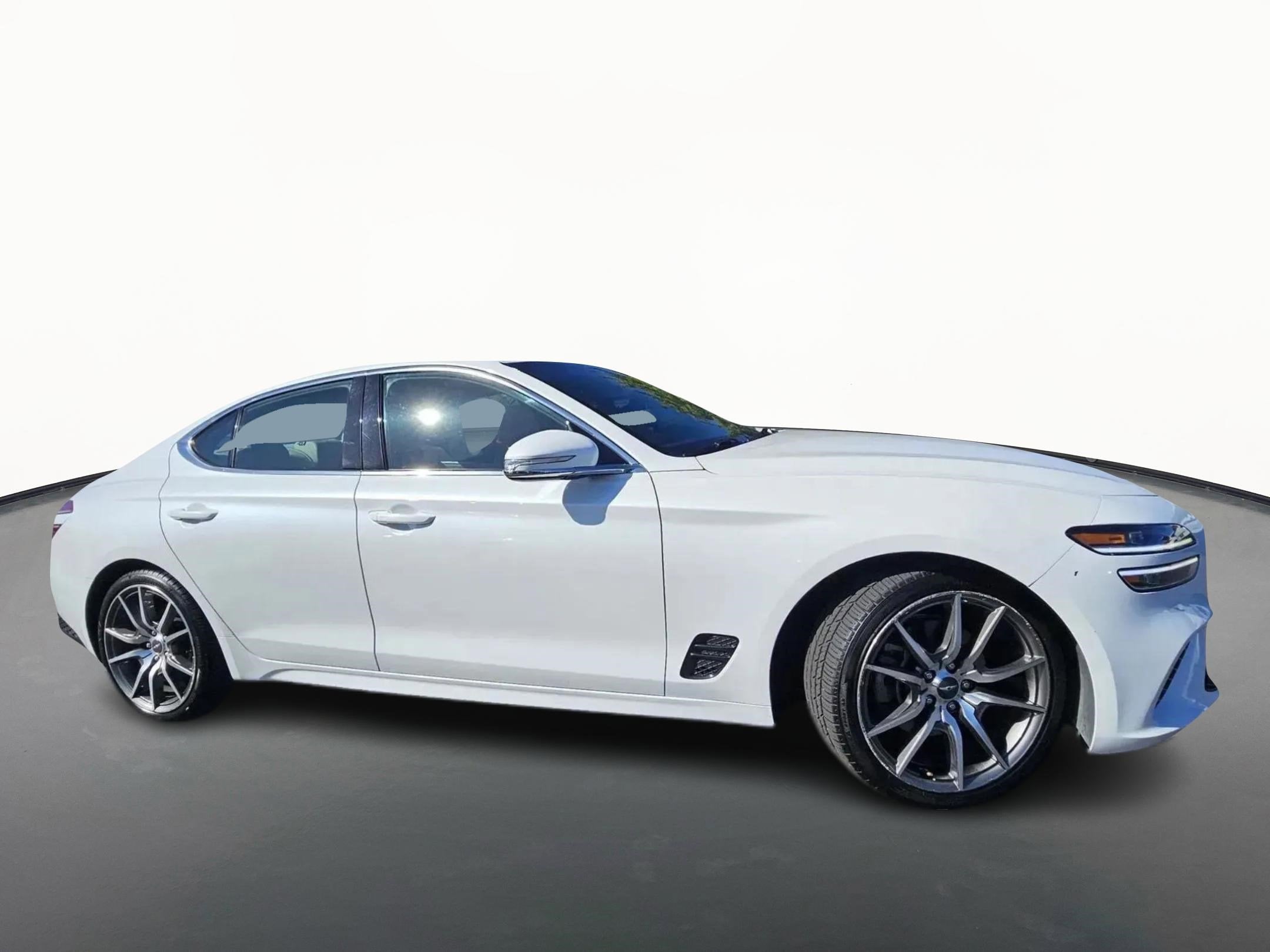 2023 Genesis G70 2.0T AWD