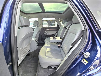2022 Audi Q5 S line Premium