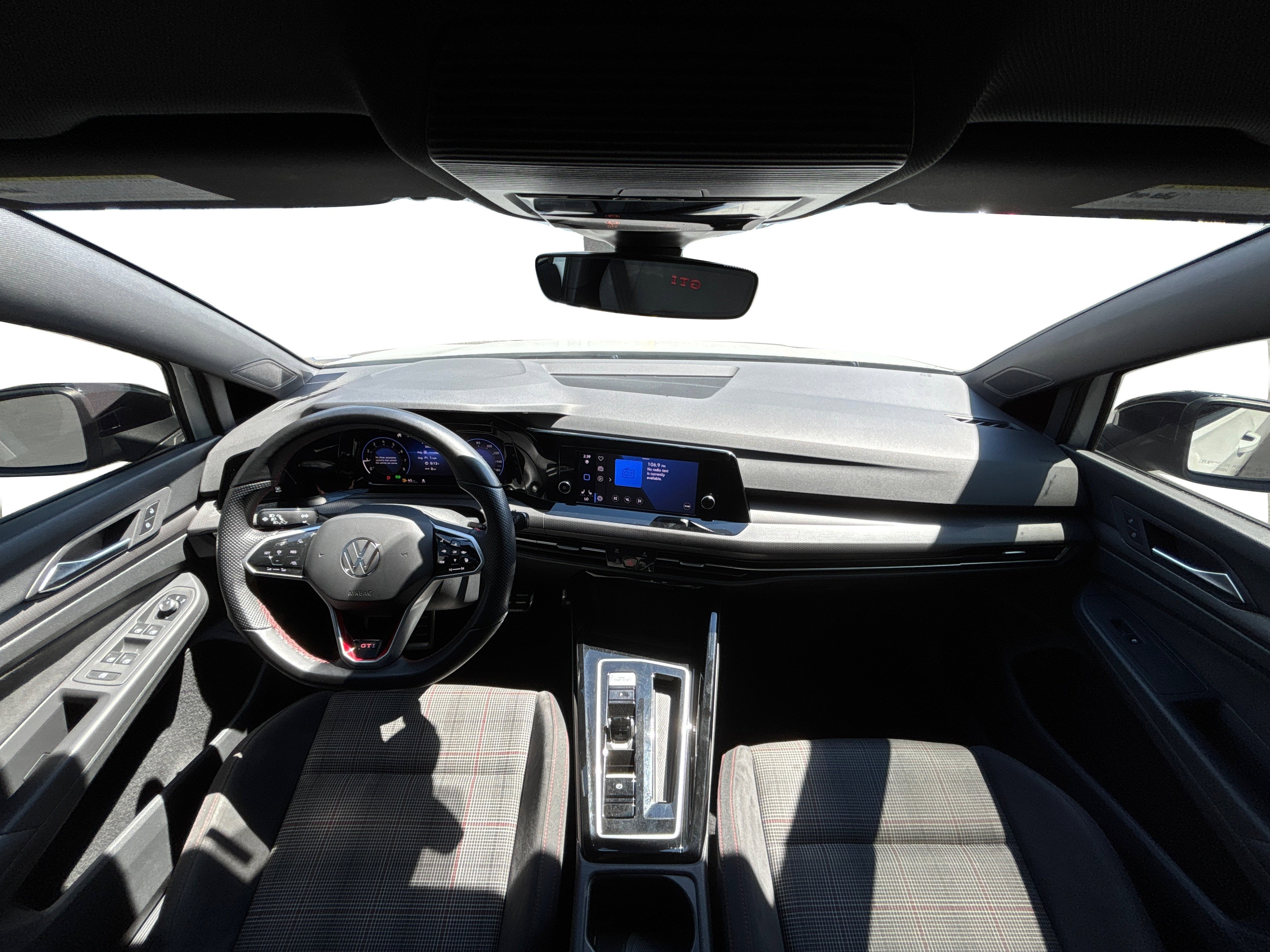 2023 Volkswagen Golf GTI S