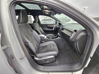 2023 Volvo XC40 Recharge Pure Electric Ultimate