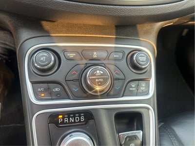 2015 Chrysler 200 C
