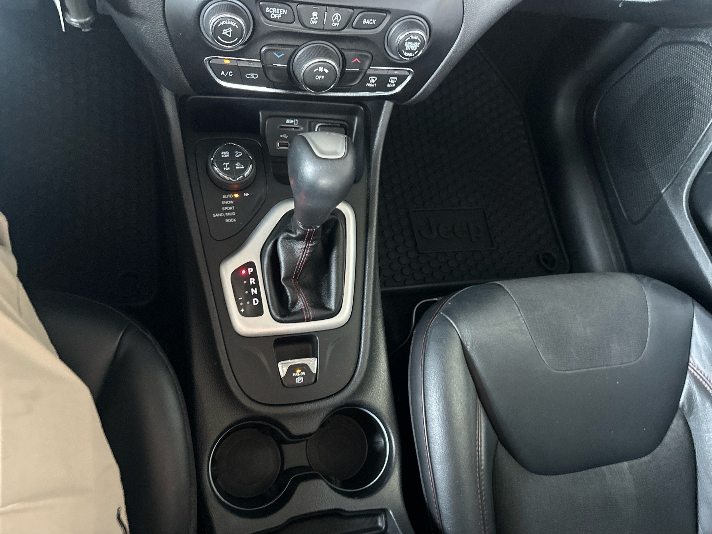 2017 Jeep Cherokee Trailhawk 4WD