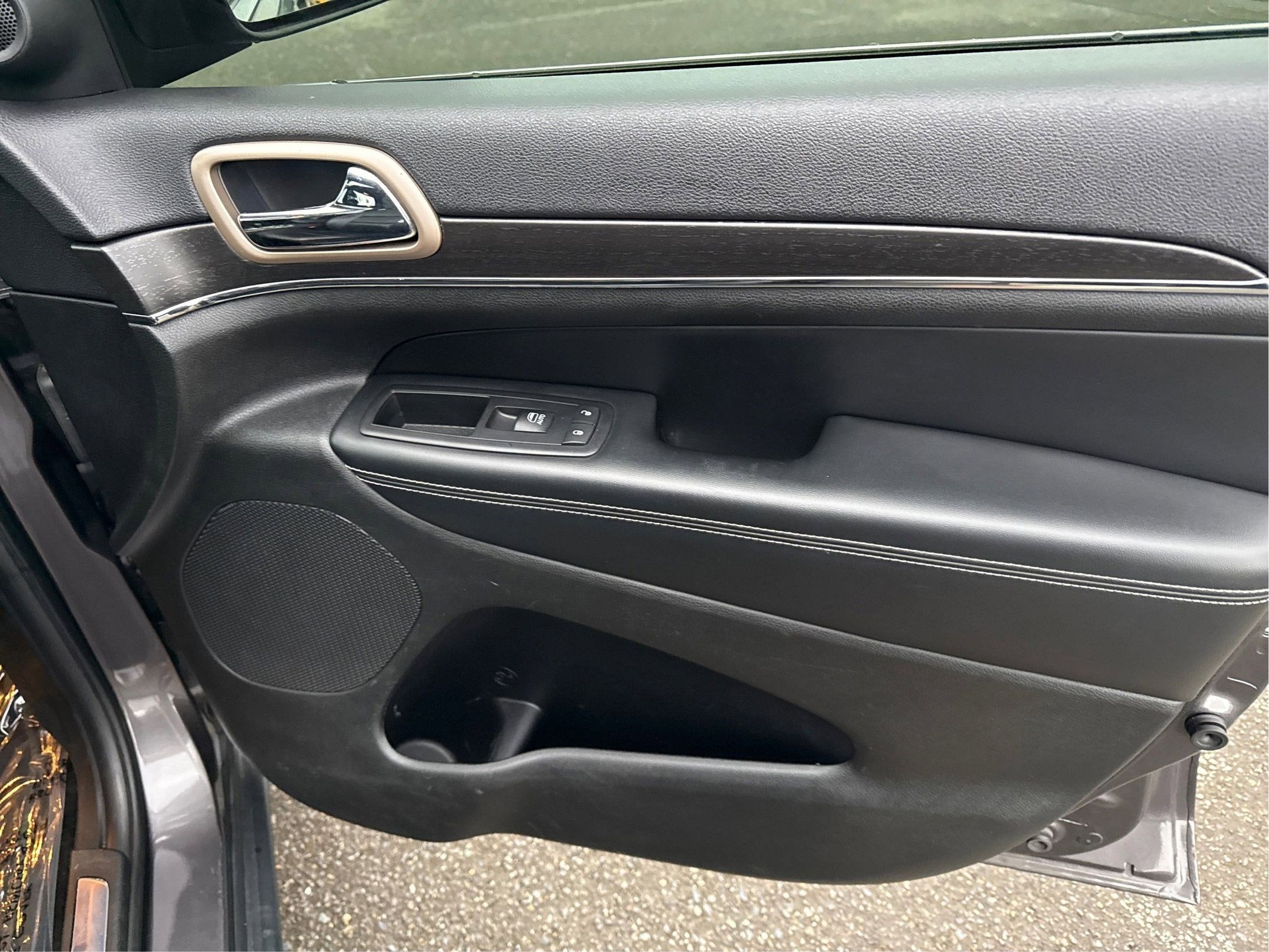 2015 Jeep Grand Cherokee Limited 4WD