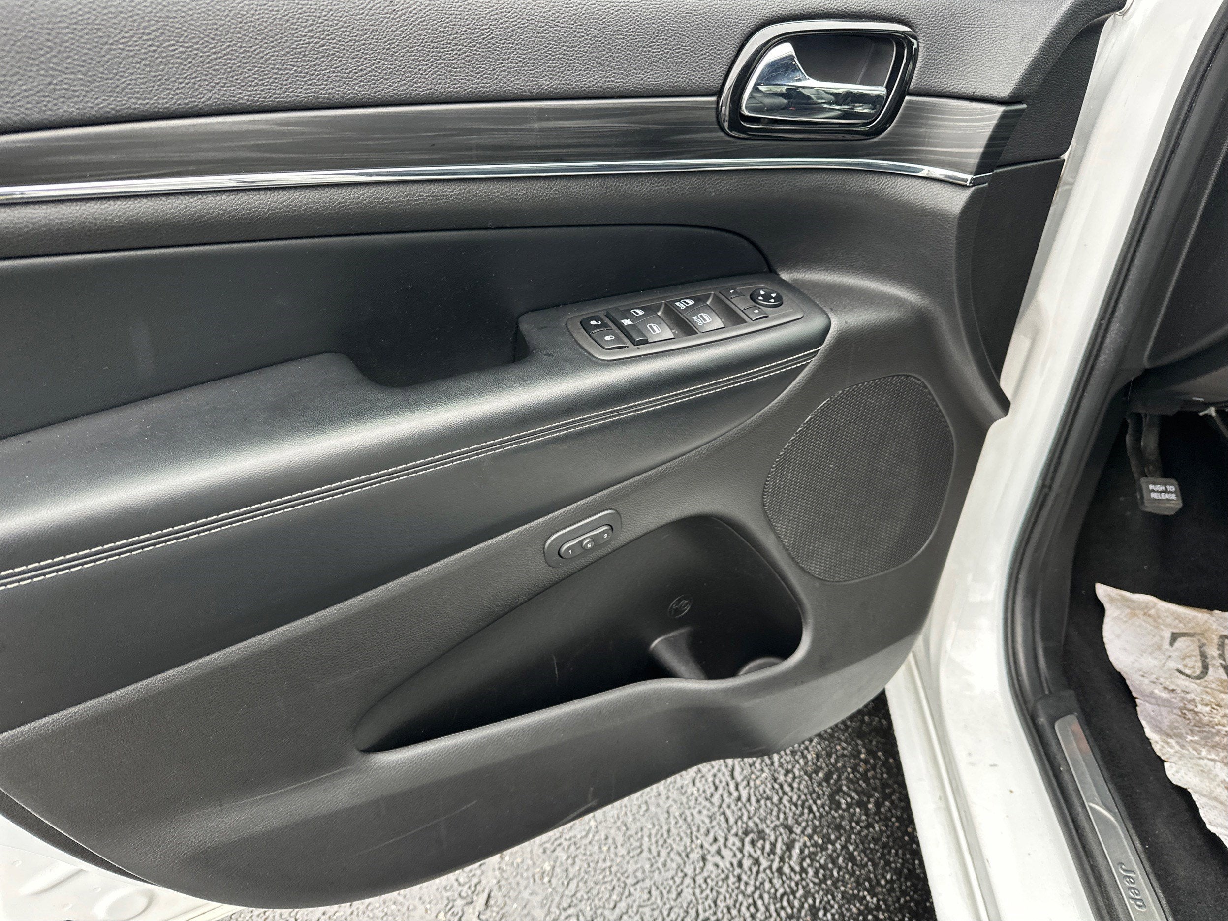 2021 Jeep Grand Cherokee 80th Anniversary