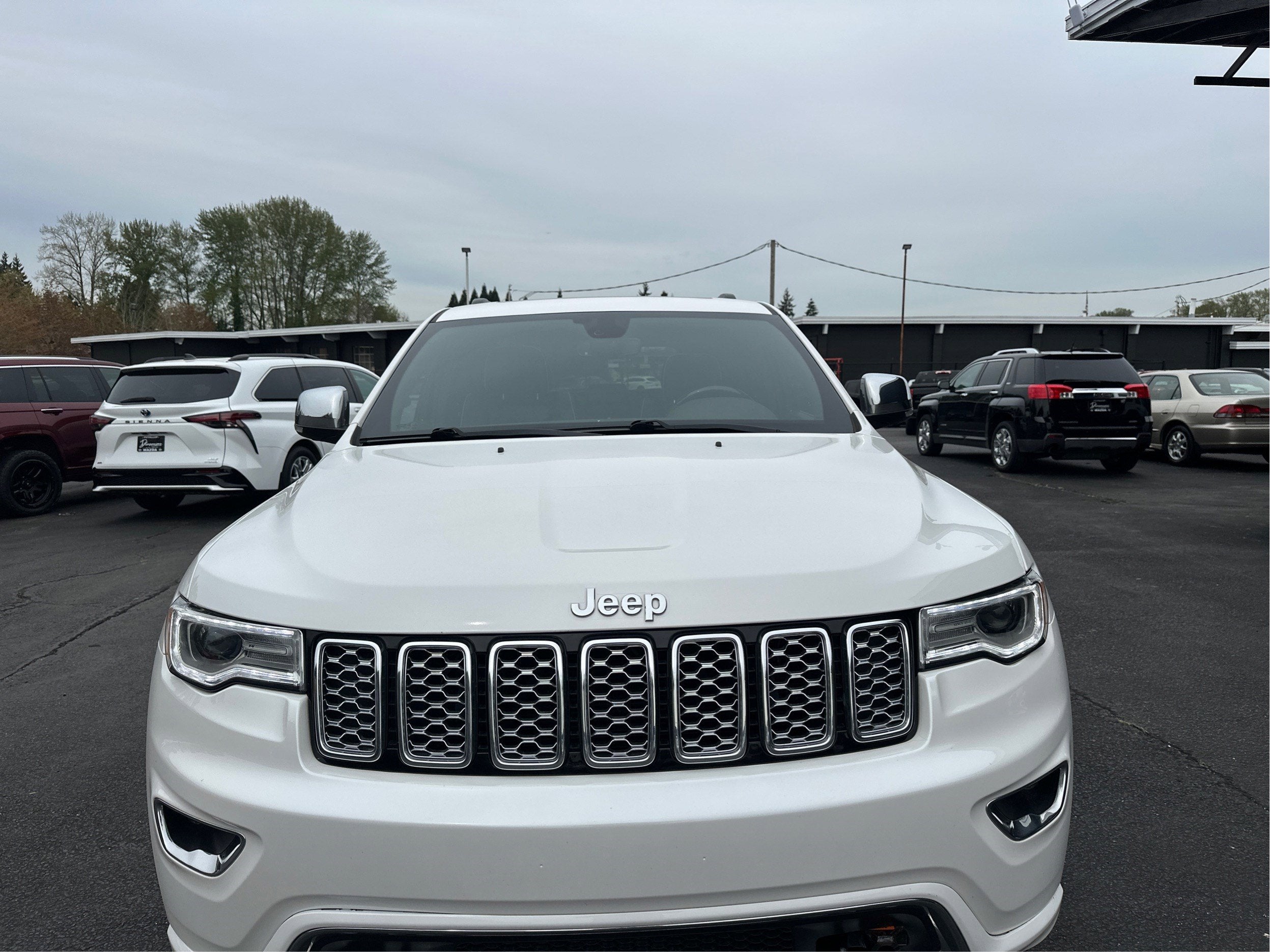 2019 Jeep Grand Cherokee Overland