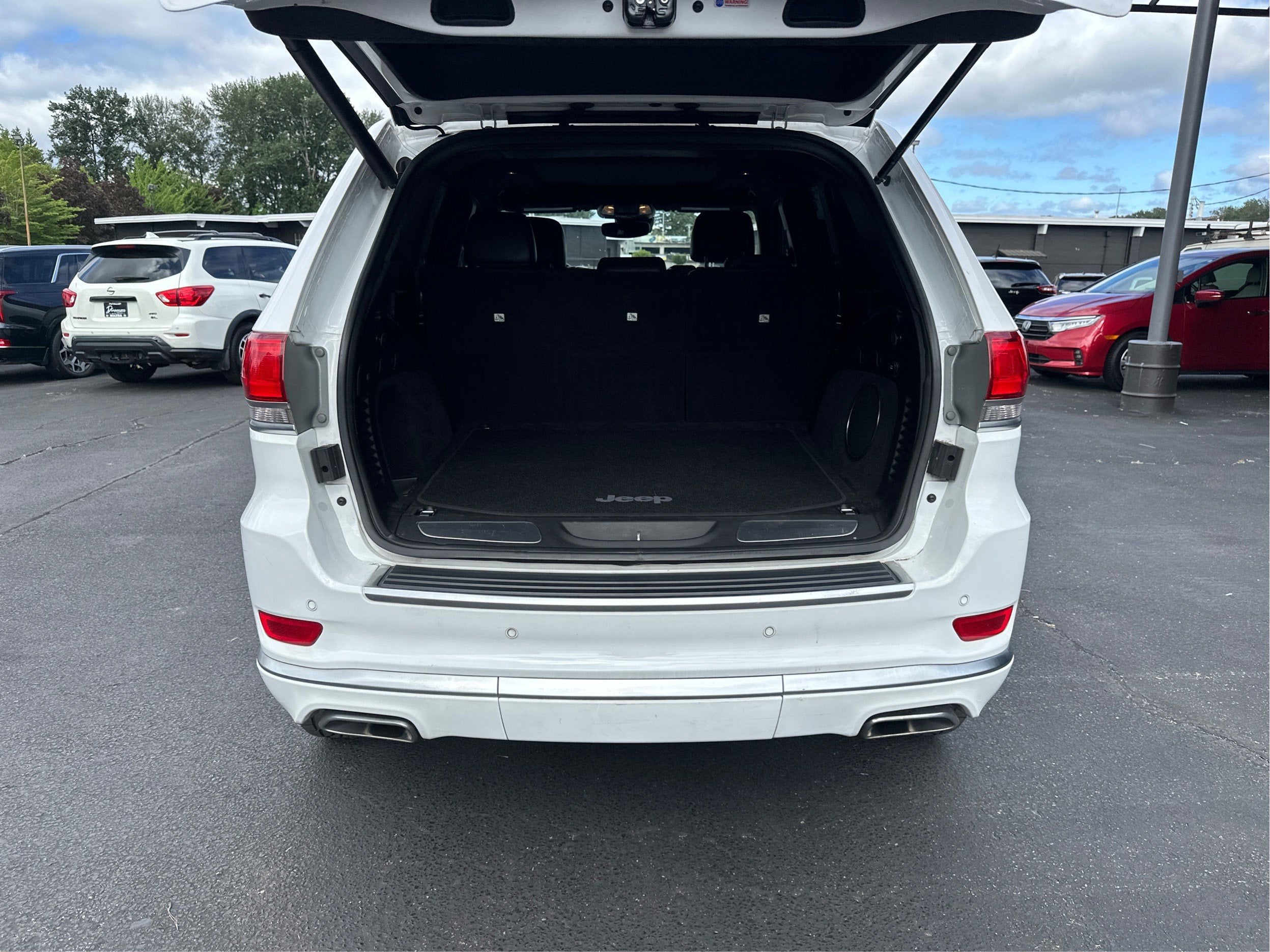 2019 Jeep Grand Cherokee Summit