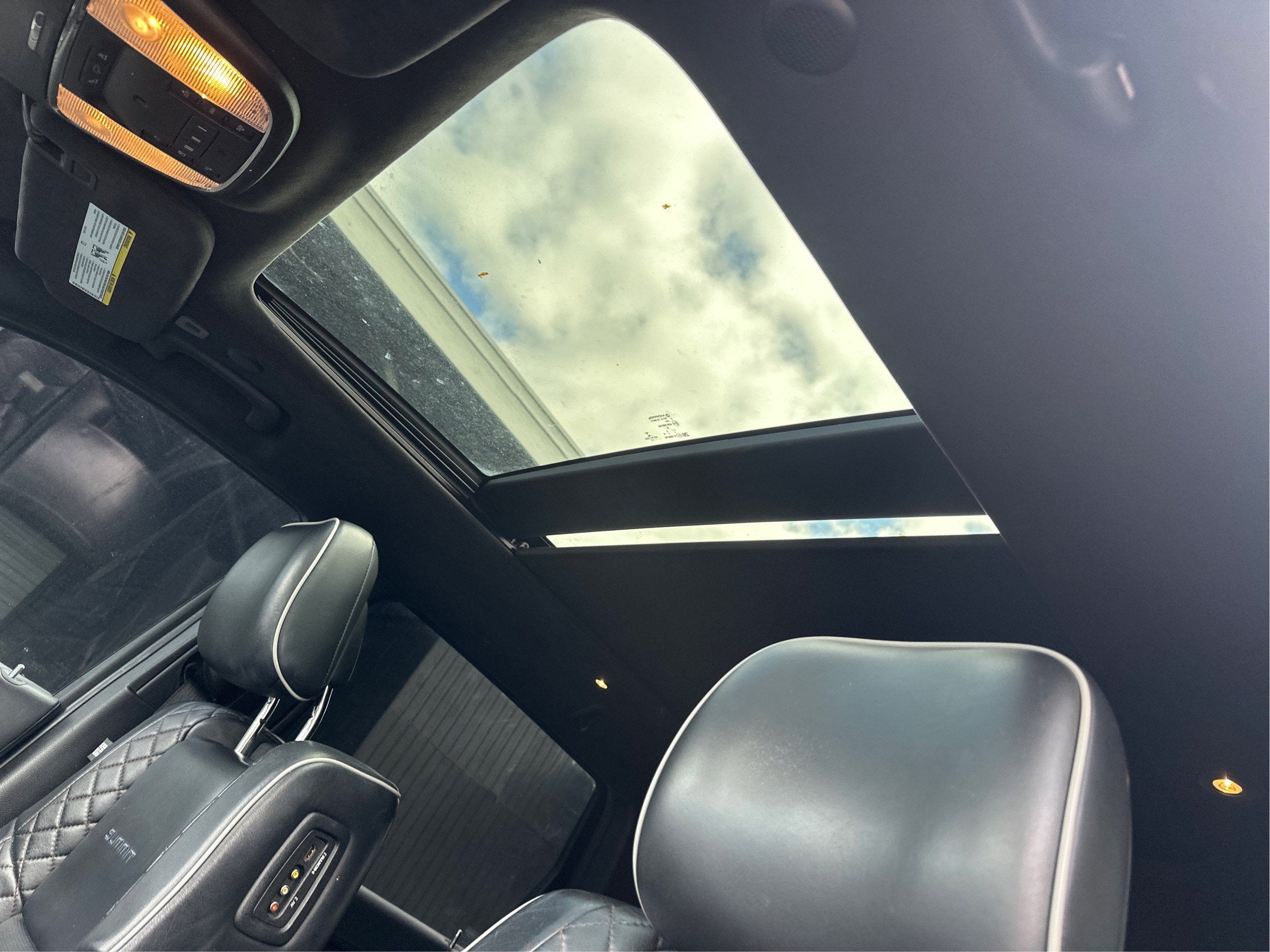2019 Jeep Grand Cherokee Summit