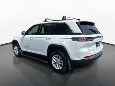 2024 Jeep Grand Cherokee Laredo X 4WD