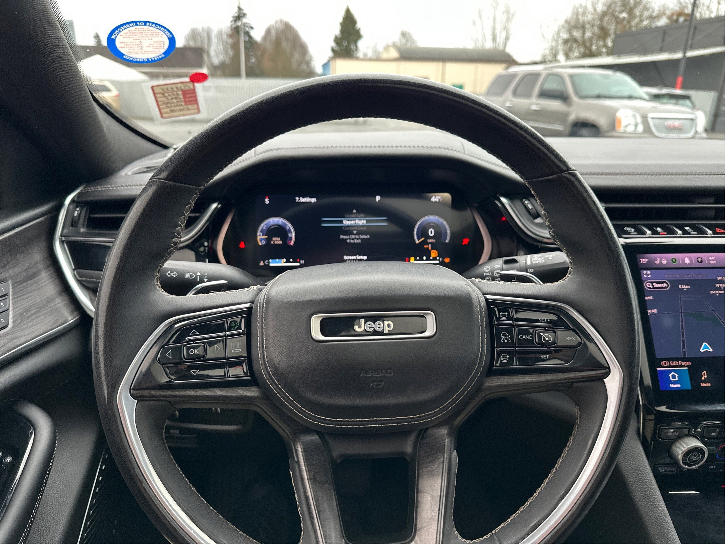 2023 Jeep Grand Cherokee Overland 4WD