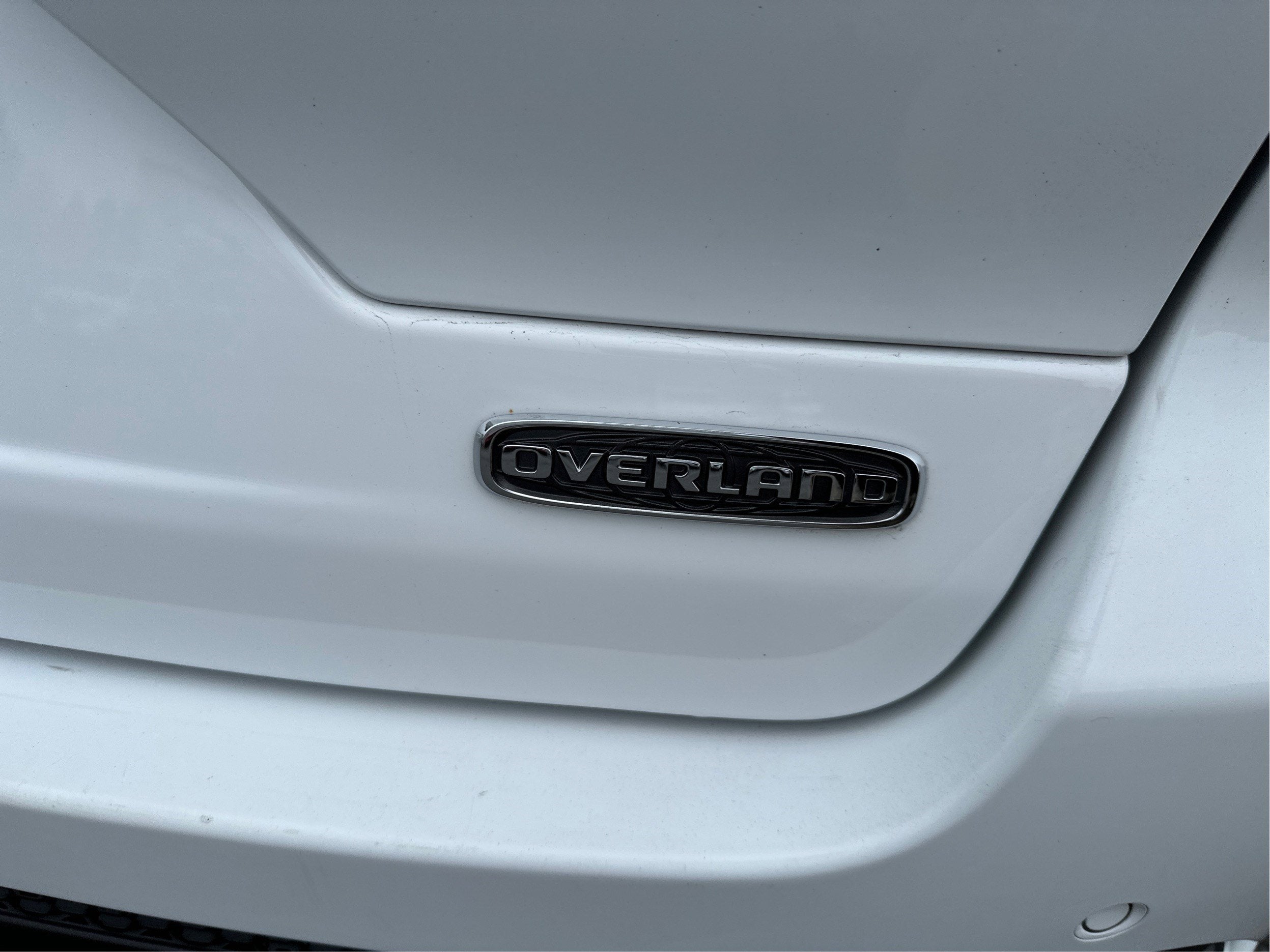 2023 Jeep Grand Cherokee Overland 4WD