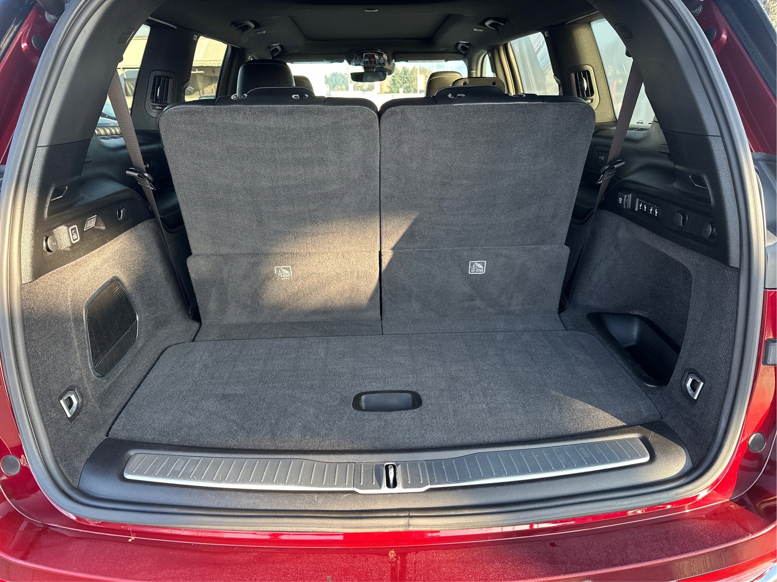 2022 Jeep Grand Cherokee L Overland 4WD