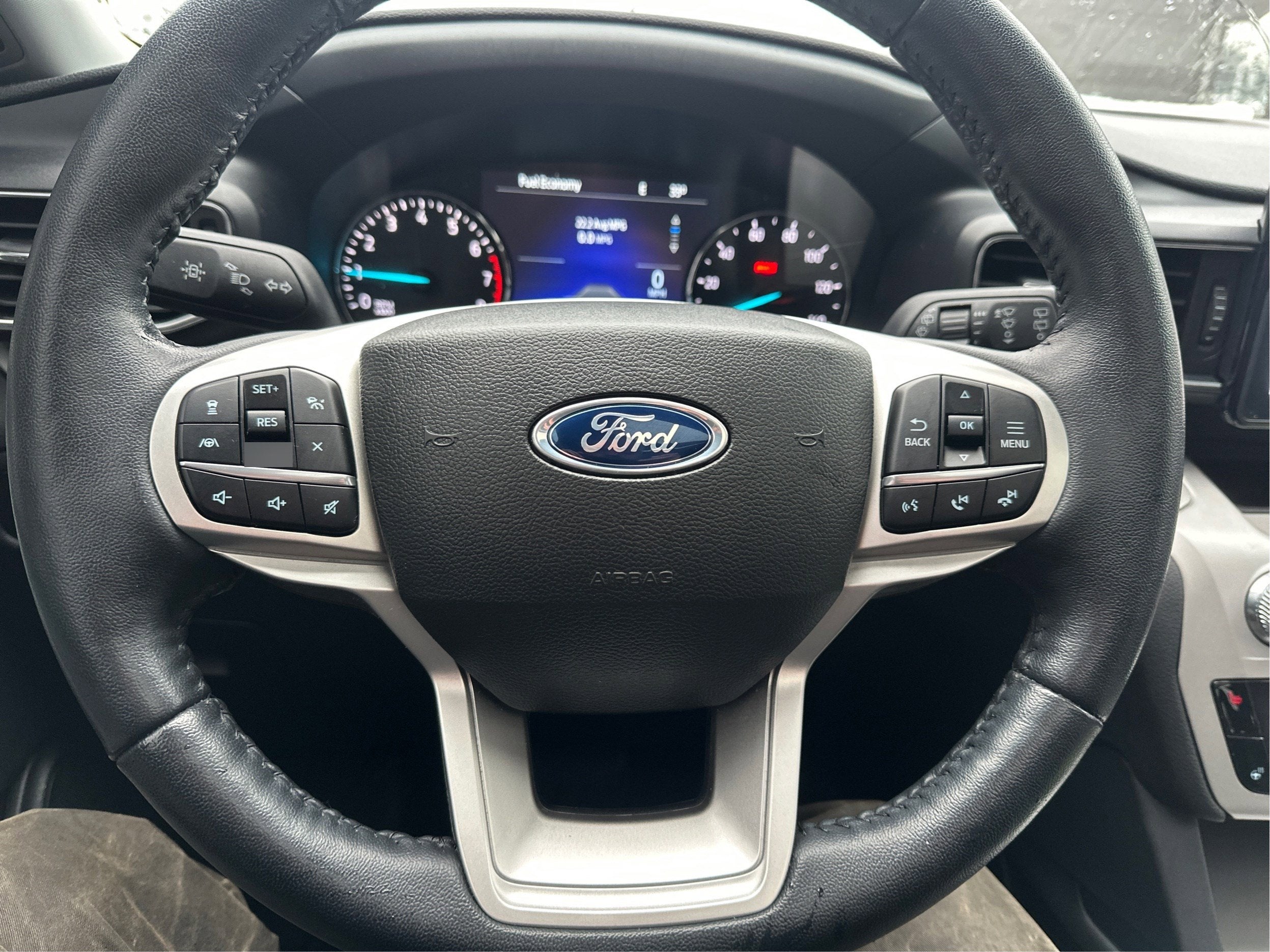 2023 Ford Explorer XLT 4WD