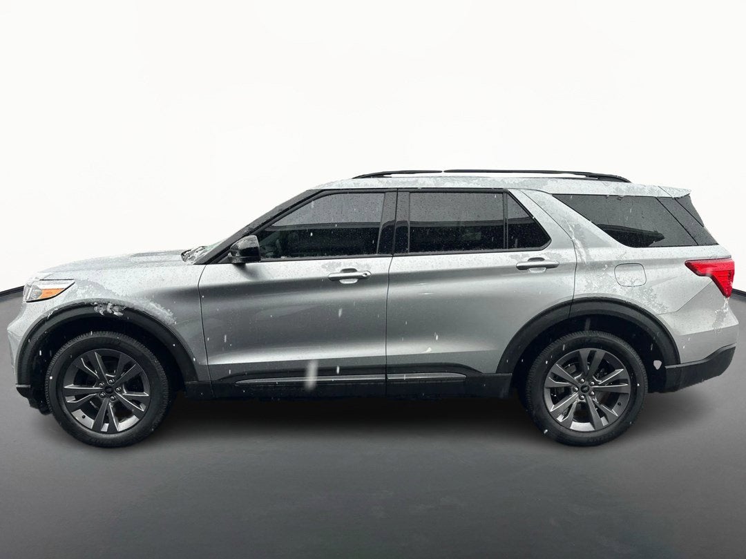 2023 Ford Explorer XLT 4WD