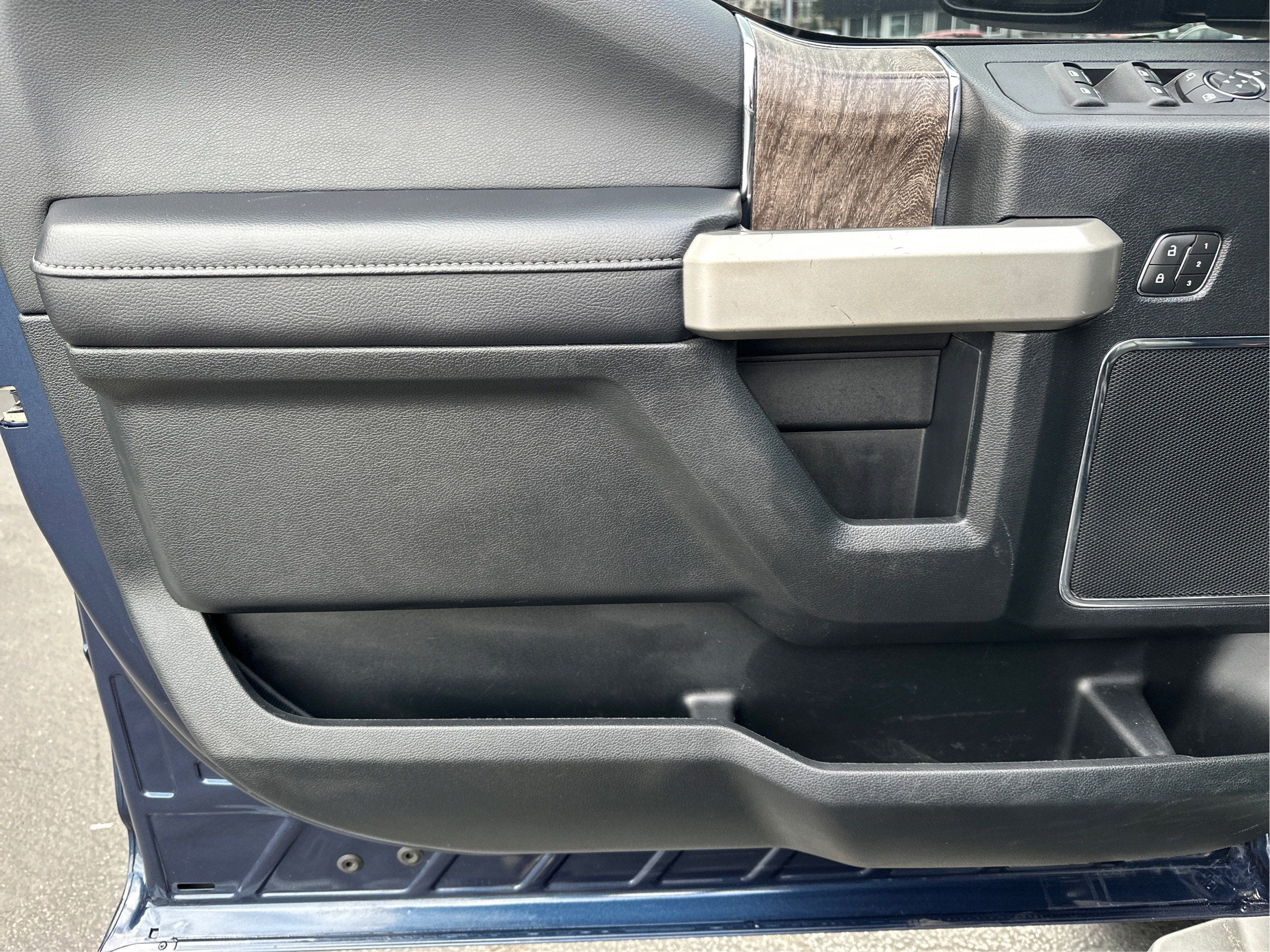2019 Ford Super Duty F-250 SRW Lariat