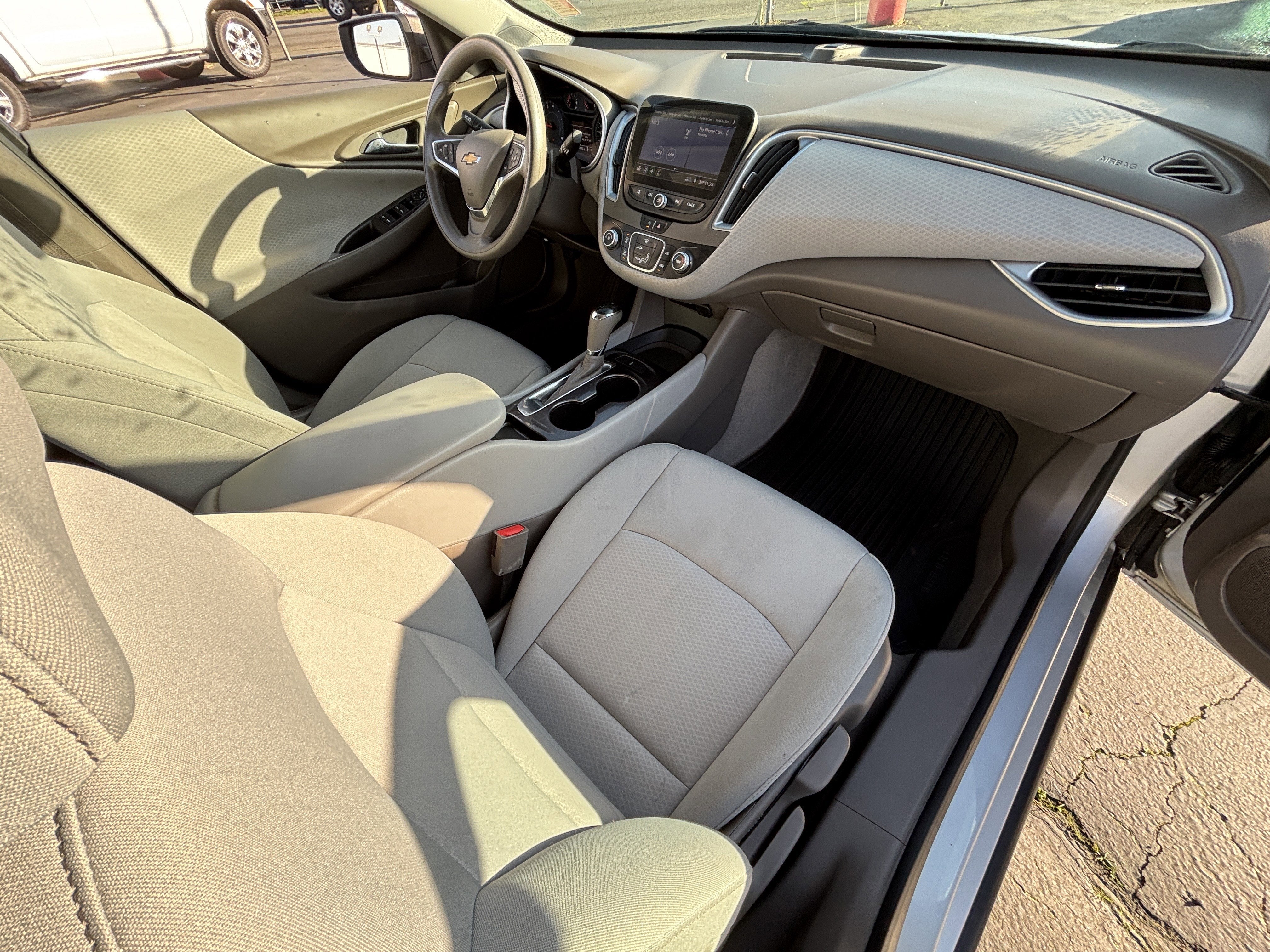 2020 Chevrolet Malibu LS