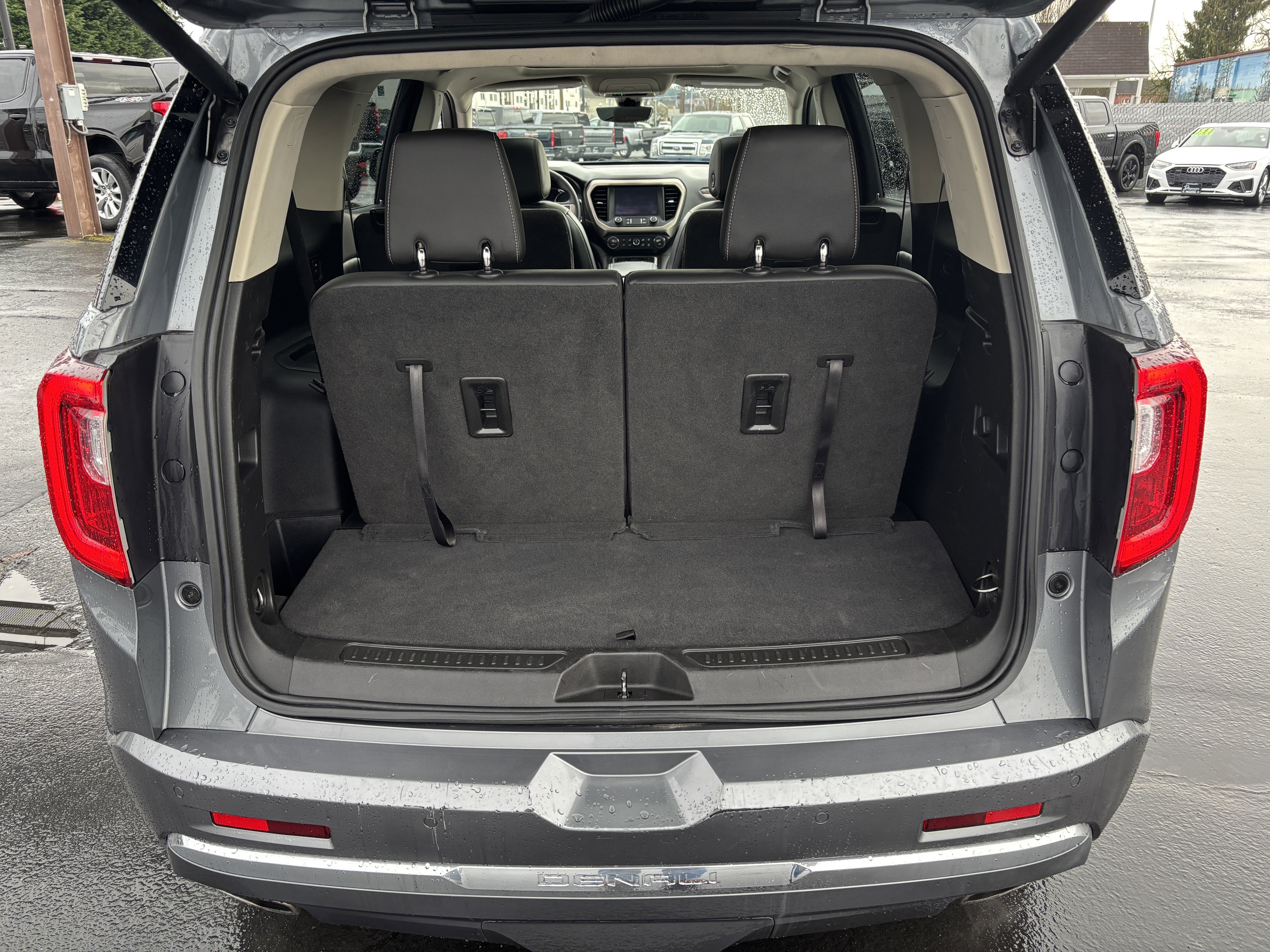 2022 GMC Acadia Denali AWD