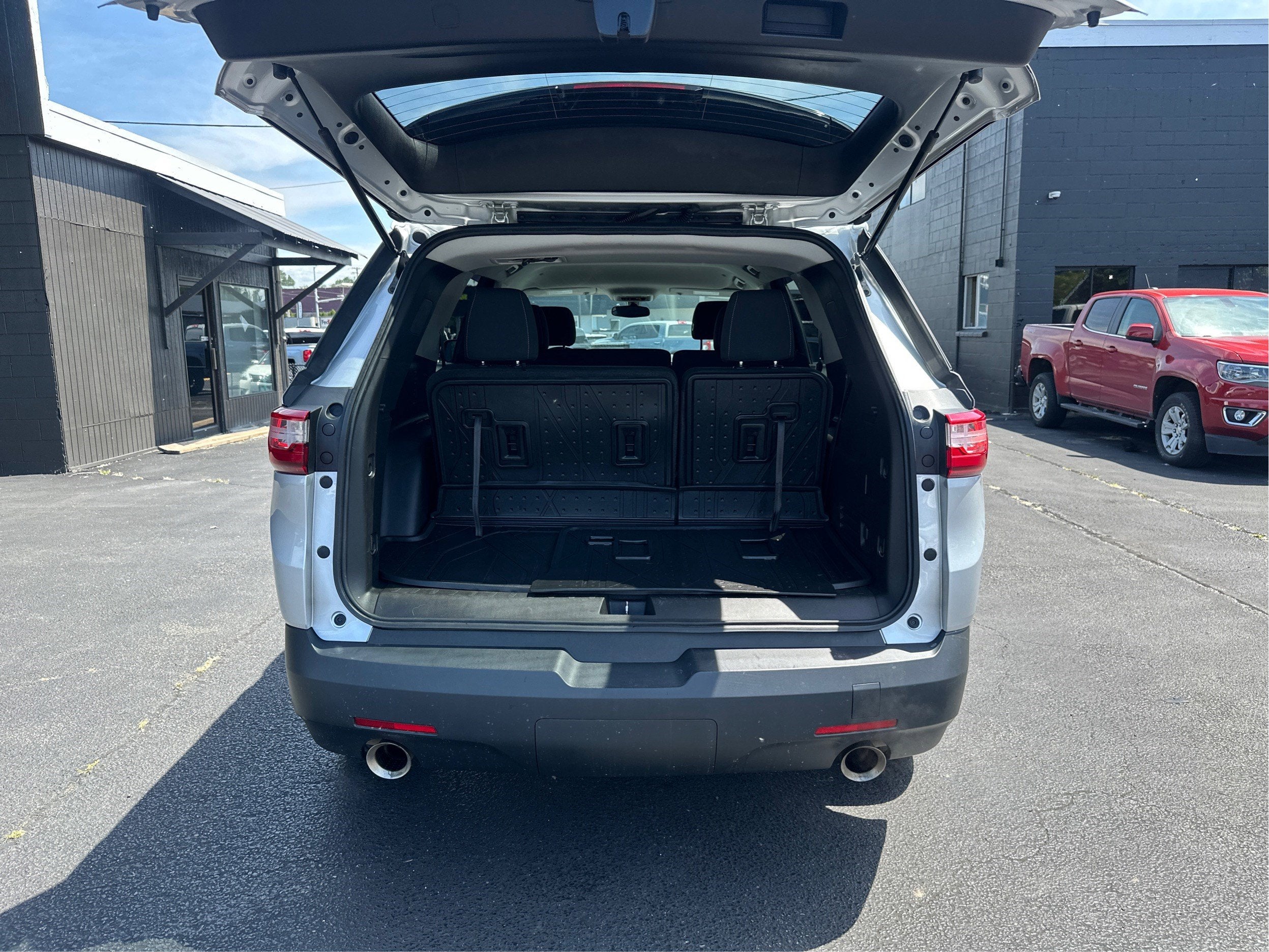 2020 Chevrolet Traverse LS