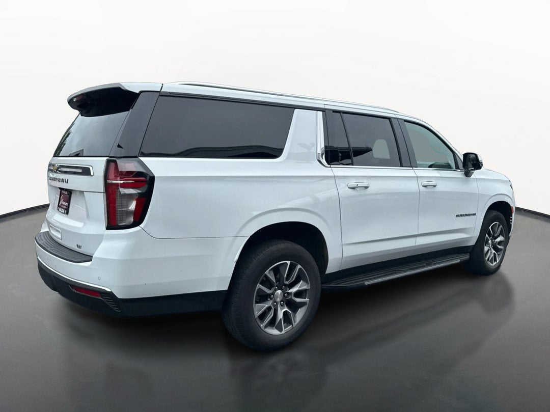 2022 Chevrolet Suburban LT