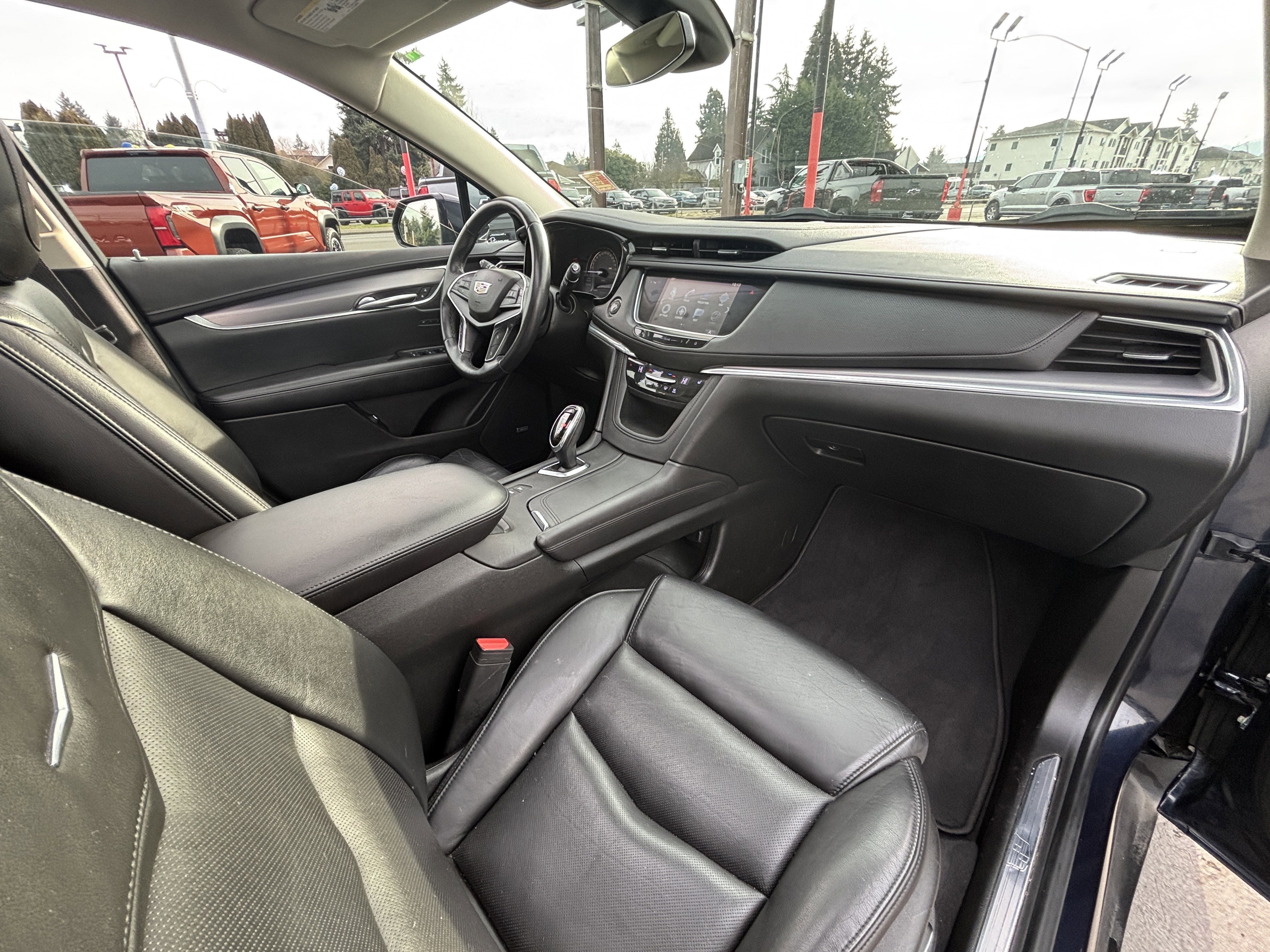 2017 Cadillac XT5 Luxury AWD